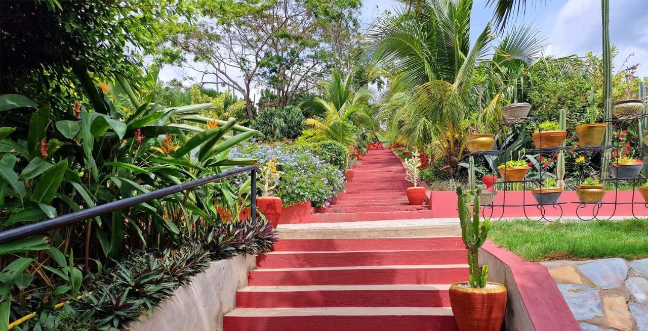 Cactus Creek Hotel Aburi Eksteriør bilde