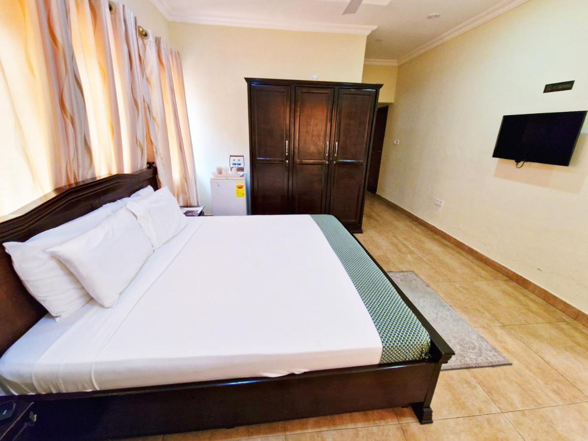 Cactus Creek Hotel Aburi Eksteriør bilde