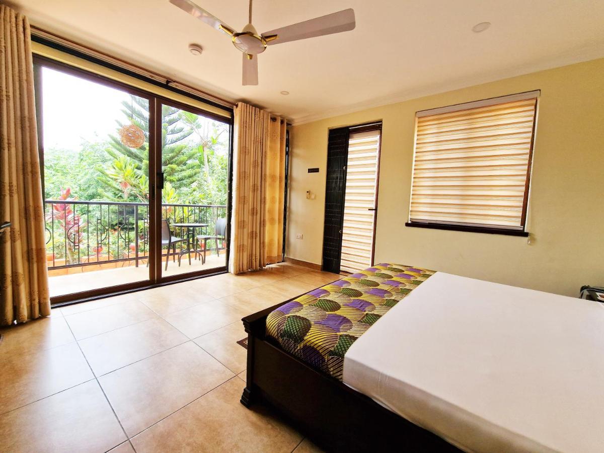 Cactus Creek Hotel Aburi Eksteriør bilde